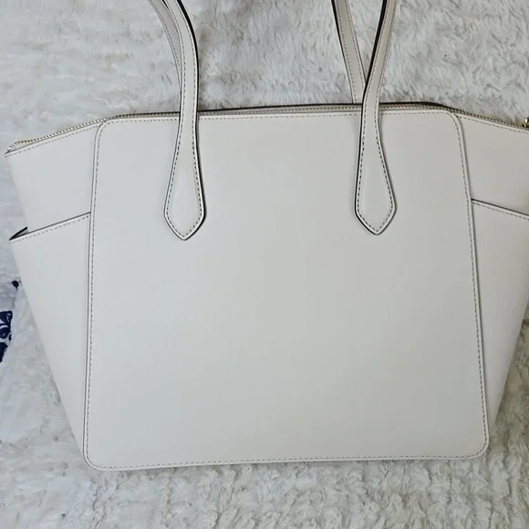 Michael Kors White Tote with Bear Charm Added EUC LIKE NEW - Picture 6 of 13